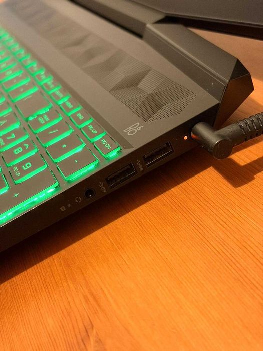 Laptop Gaming HP Pavilion 15-dk0004nq