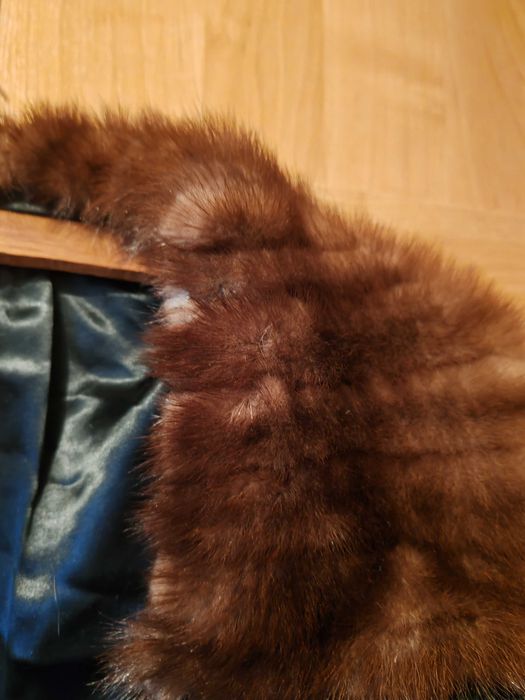 Blana negru de astrakan cu guler din vizon din Germania GERLACH LUXUS