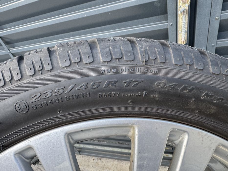 235/45/17 Passat CC 5X112 Mercedes C,E Klasse