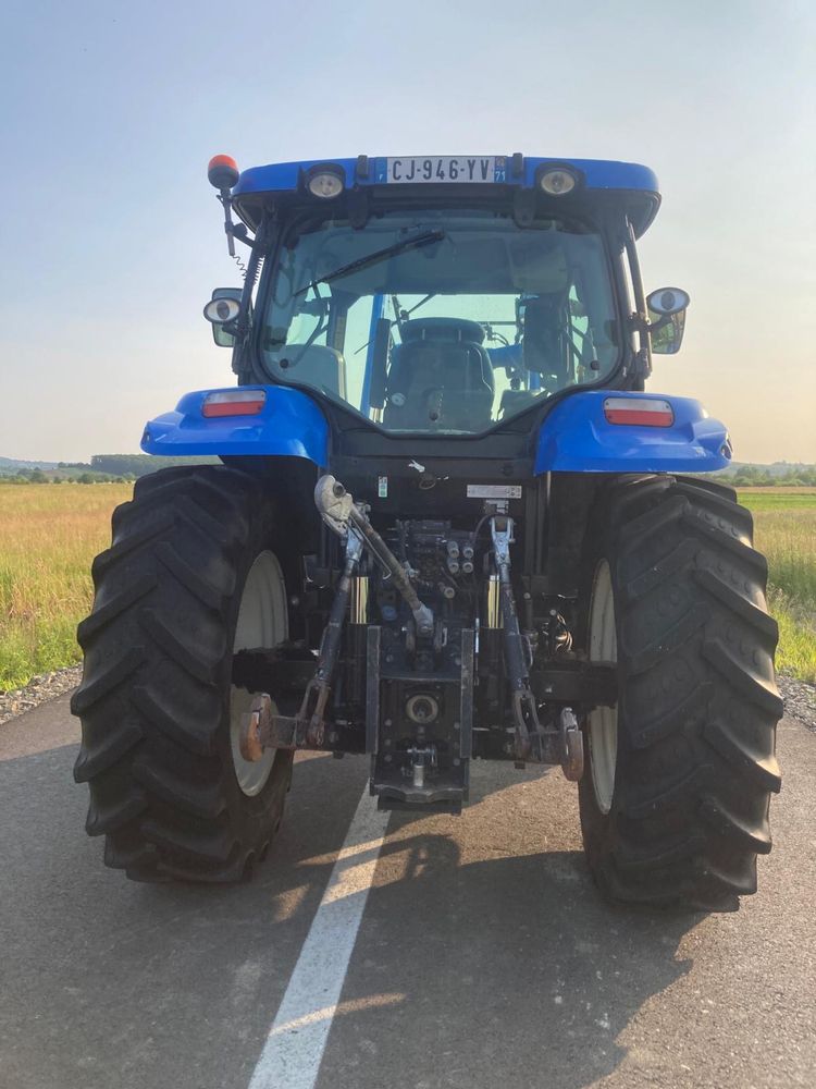Tractor New Holland T6020 Elite 2012 cu incarcator frontal