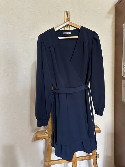 Платье на запах.