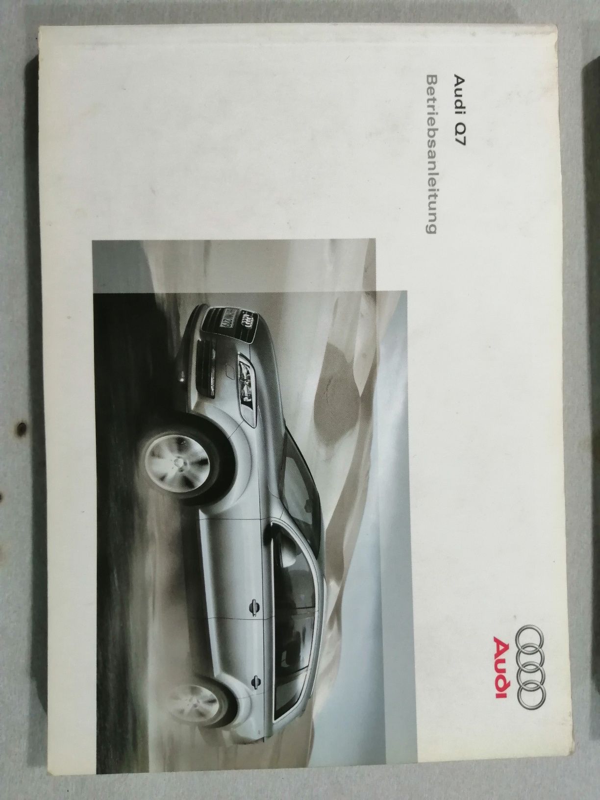 Vand Manual original Instructiuni de operare Audi Q7