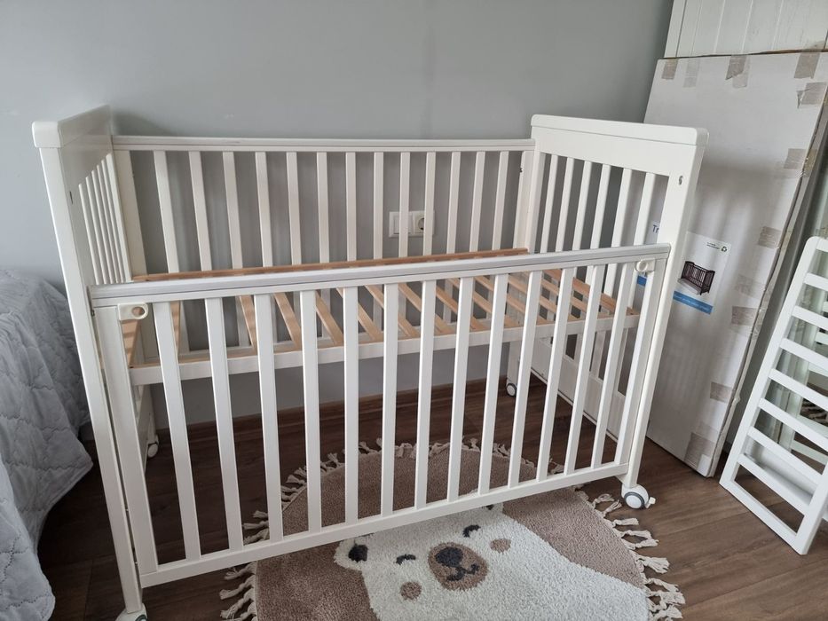 Бебешко креватче / легло Treppy 0-48 месеца + матрак 120х60 + модул