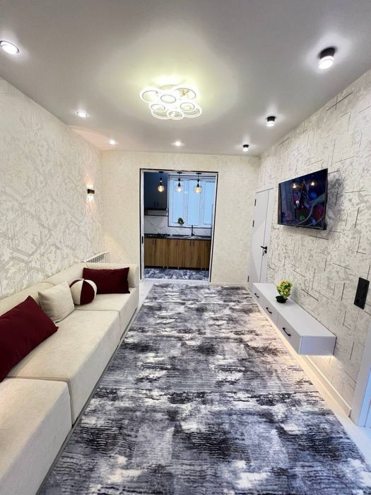 Продается 2в3 Комнатная Квартира.