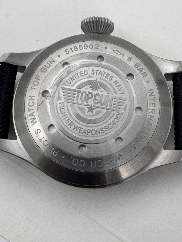 IWC Pilot Top Gun Concept Edition  нов мъжки часовник