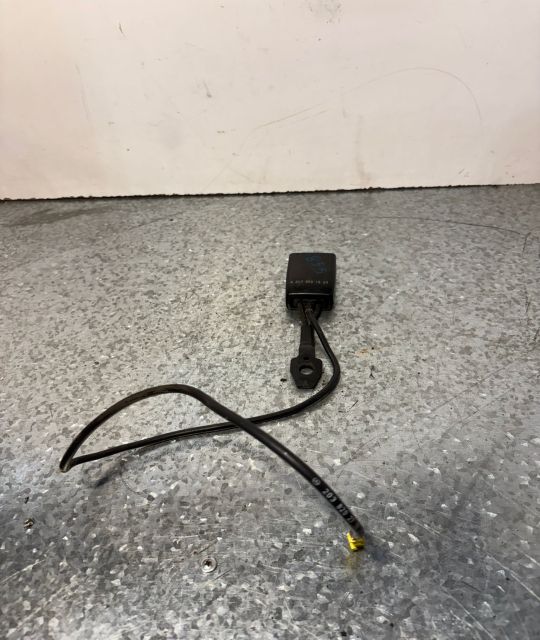 Teaca centura A 203 860 15 69 Mercedes-Benz C-Class W203/S203/CL203