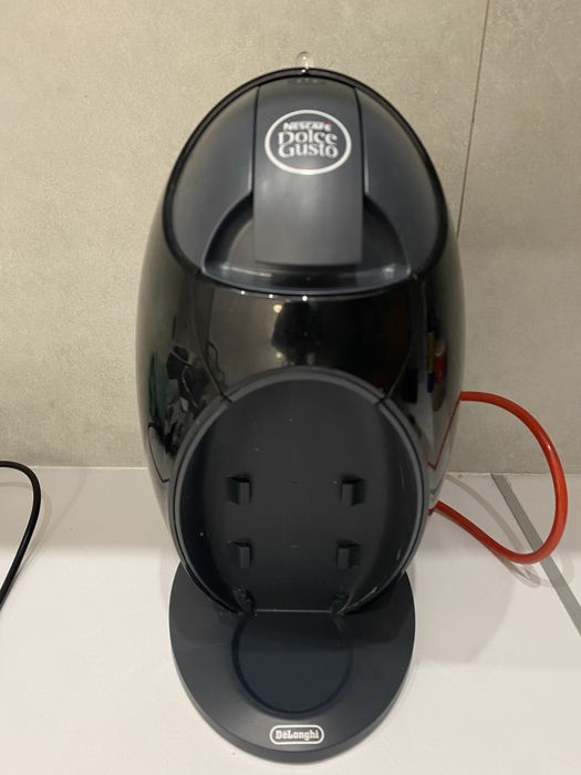 Капсульная кофемашина De'Longhi Nescafé Dolce Gusto