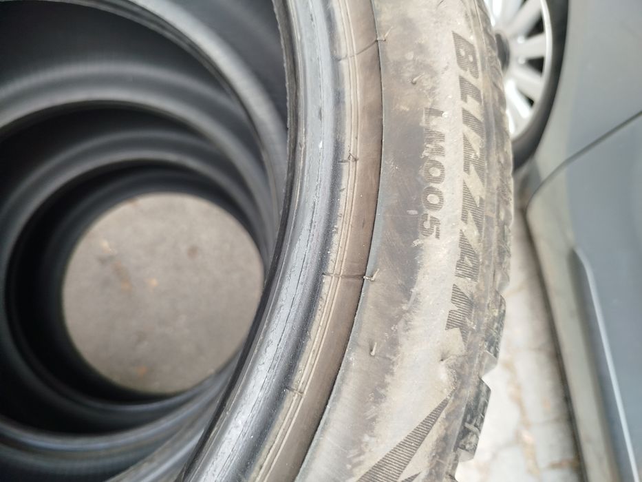 Зимни гуми bridgestone