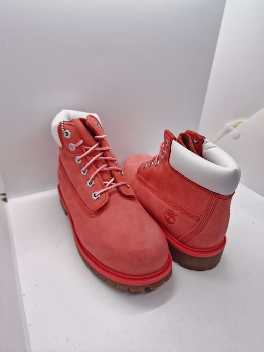 Ghete Timberland Premium 6 inch nr. 35,39 lucrate cu 36,39.5