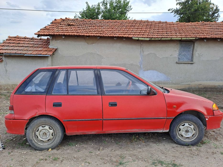 продавам субару джъсти