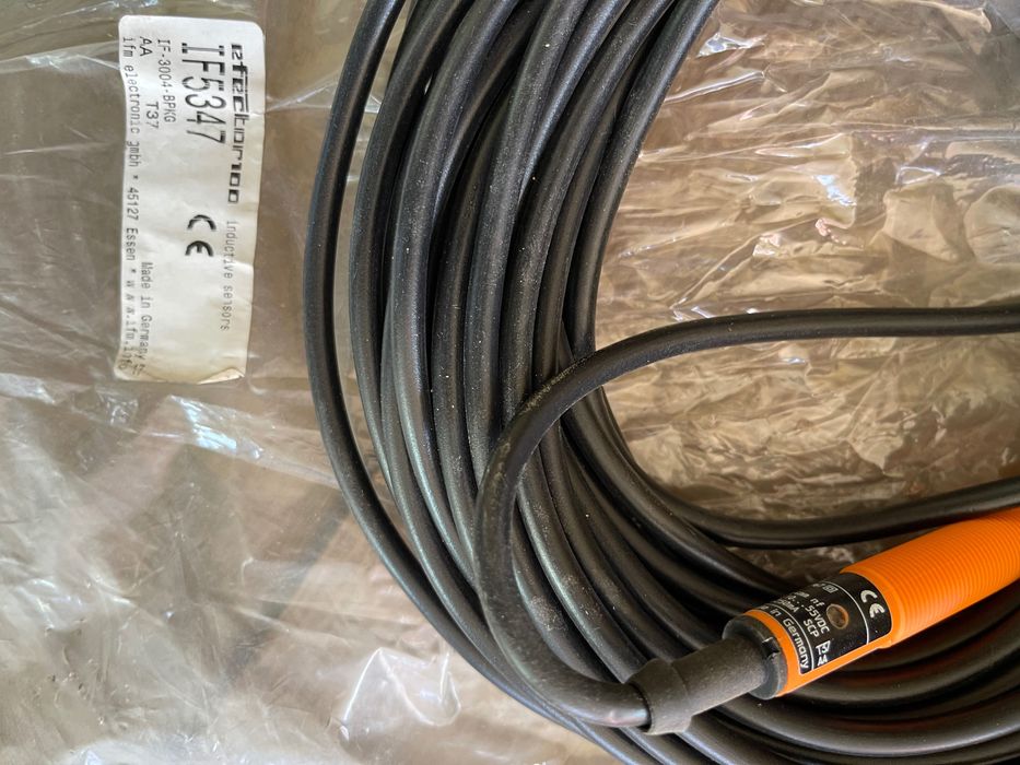 Индуктивный датчик