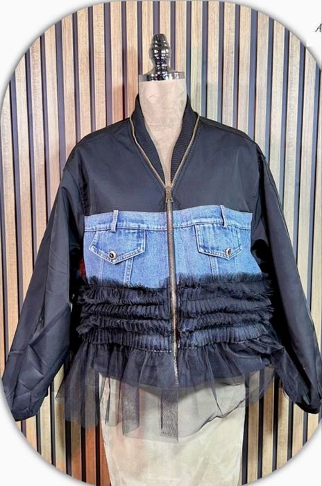 Дамско пролетно яке с деним и тюл