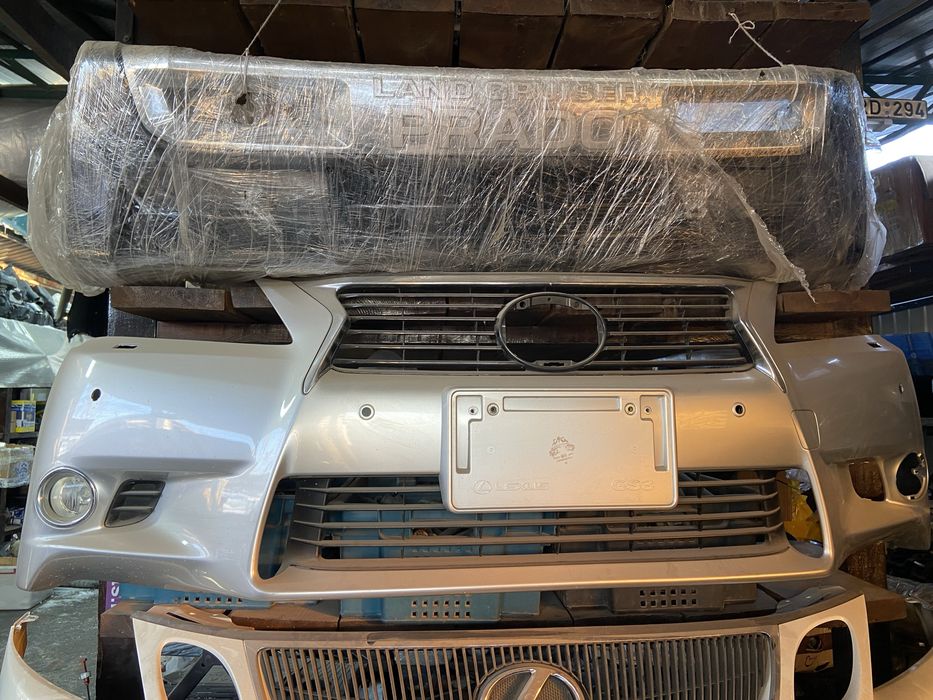 Передние бампера Lexus Gs300 4поколение до рест
