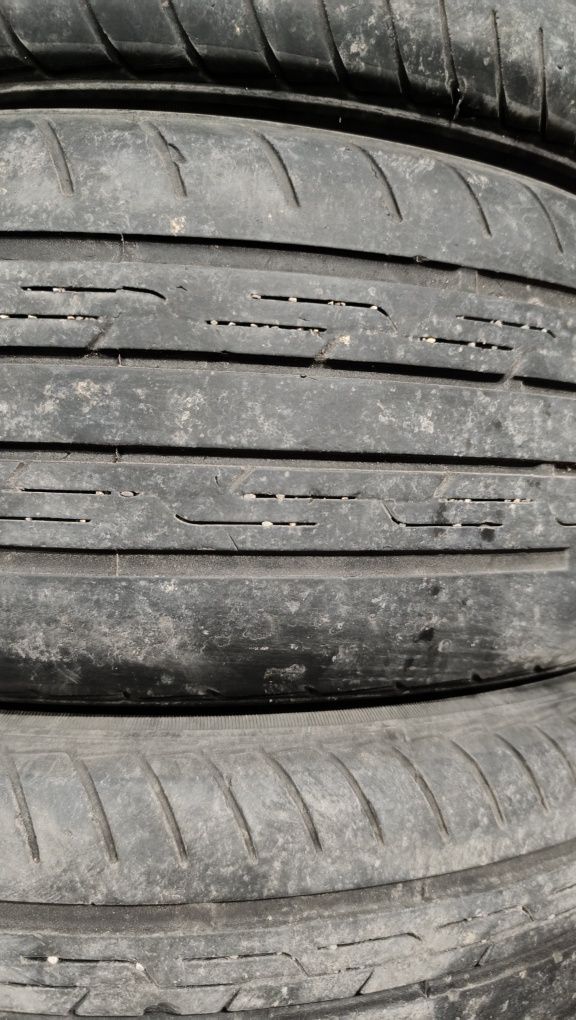 Продам 4 баллона летней резины Triangle 185/60 R15