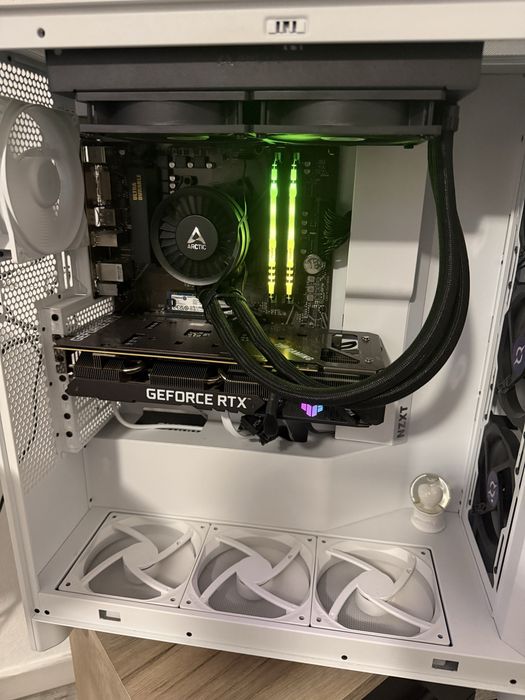 Vand calculator Gaming r5 5600x rtx 3060OC 12 GB