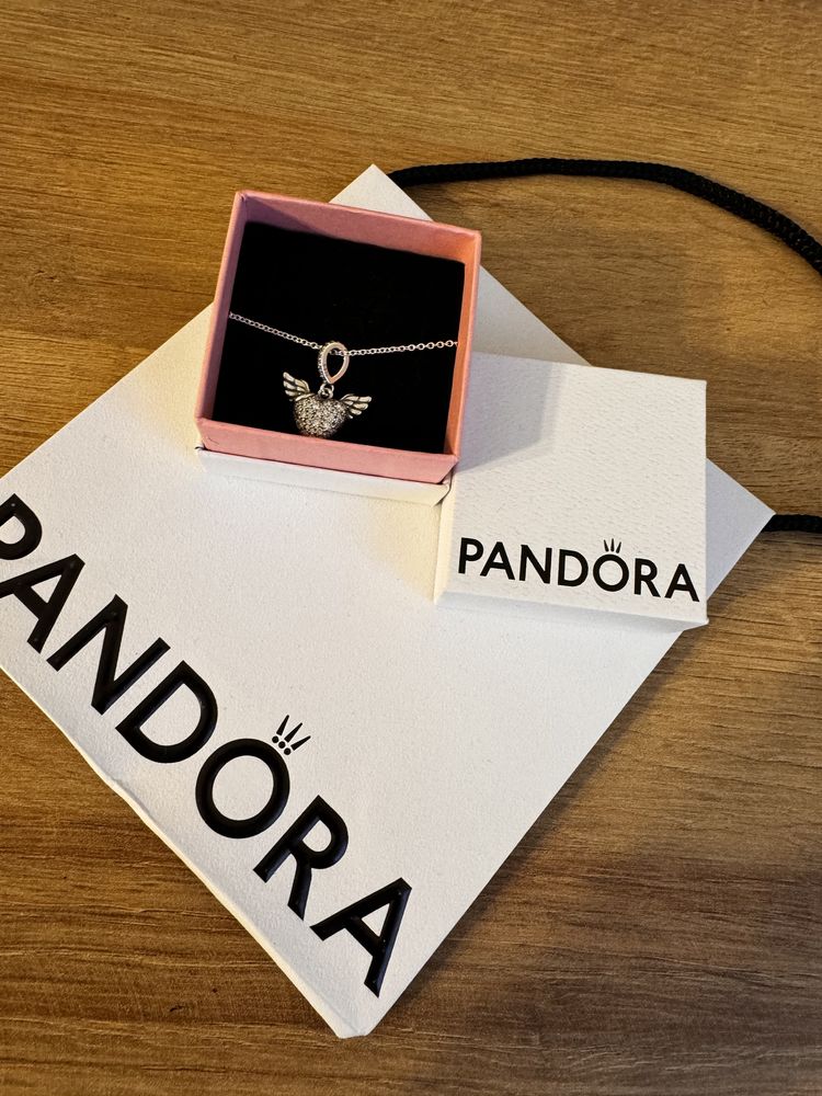 Pandora колие Пандора