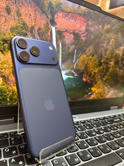 Apple iPhone 17 pro max /256гб/100%