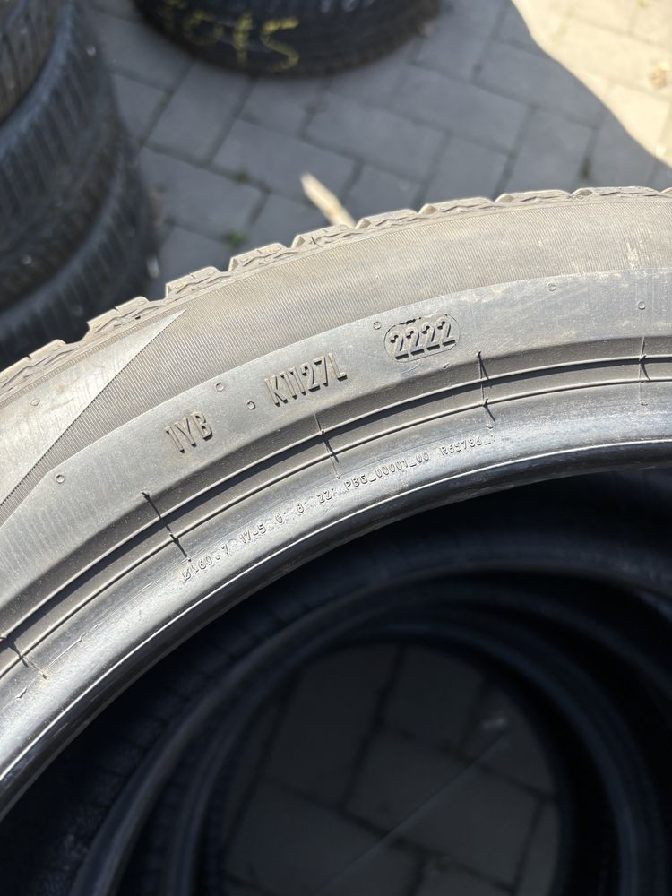 Set Cauciucuri Pirelli 225/45/18 AllSeason Second Hand