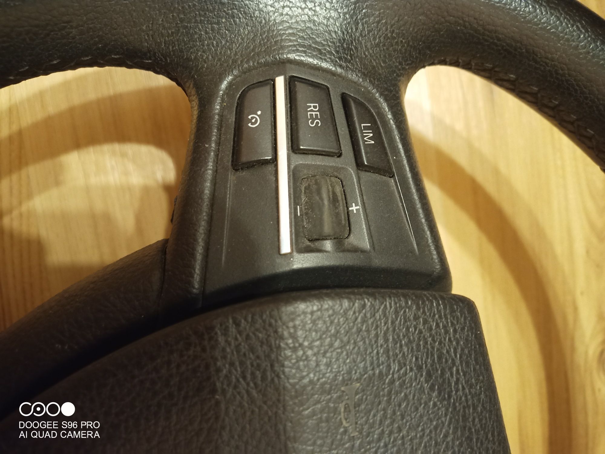 Volan cu airbag BMW seria 5 generație 2014