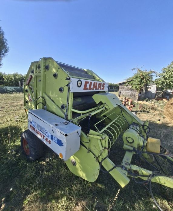 Vand utilaje agricole, plug,remorca,presa balotat, grebla