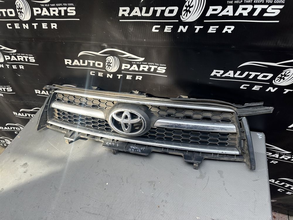 Grila centrala bara fata Toyota Rav 4 Facelift 2009/2010/2011/2012