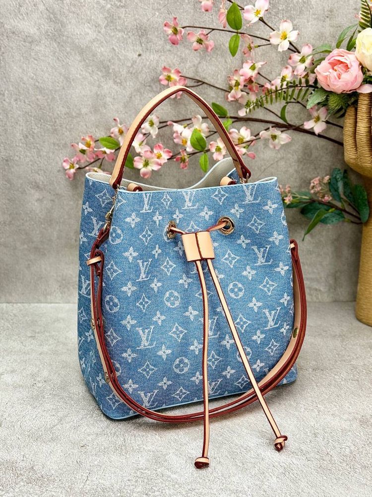 Geanta/Genti Louis Vuitton modele noi