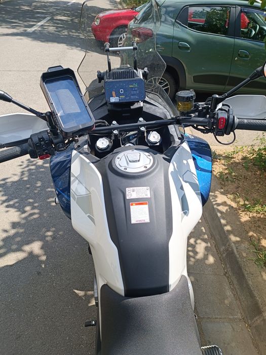 CF Moto 700MT 2025