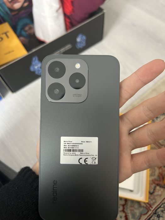 Срочно продаю Новый Смартфон Realme 15T 12gb/256gb