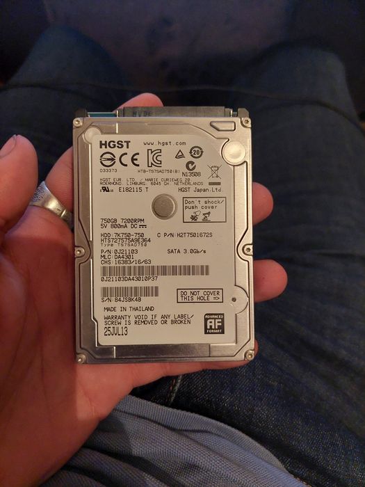 Жёсткий диск для ноутбука 750 гигабайт