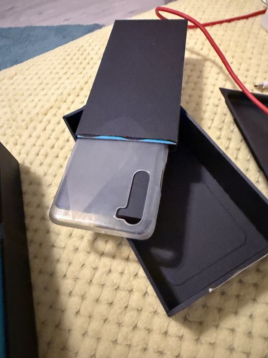 OnePlus Nord 5g 8gb RAM