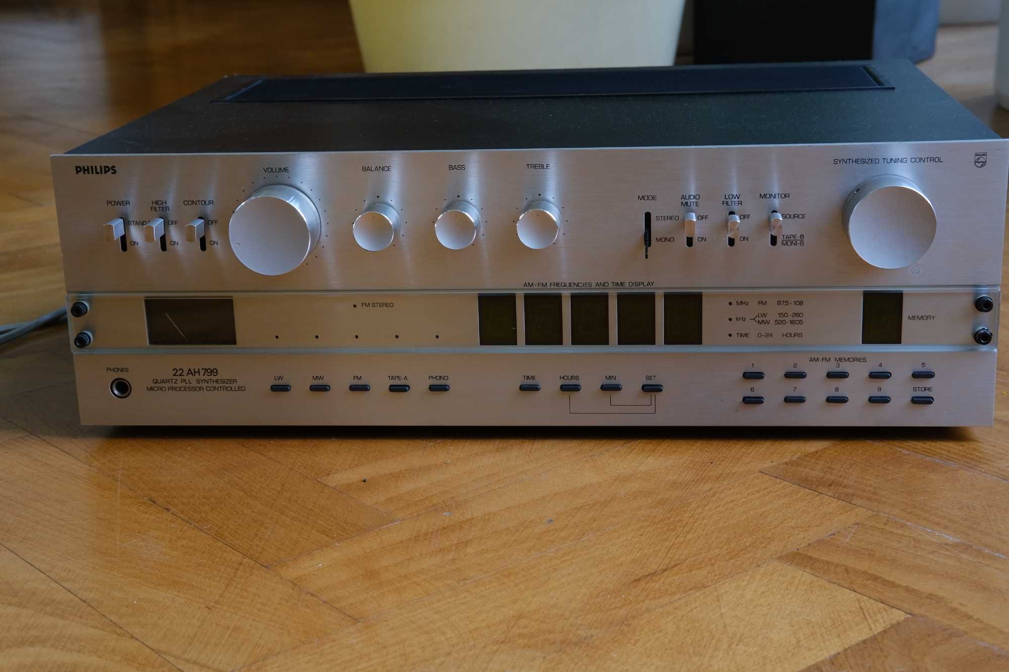 Amplificator Philips 22 AH 799