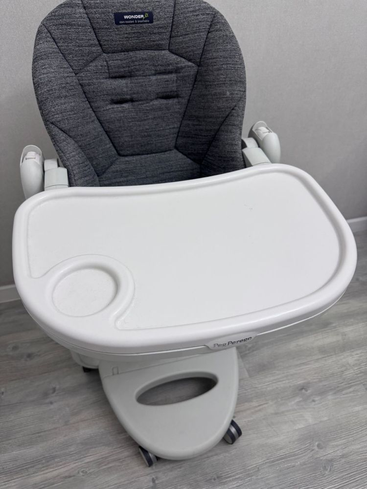 Детский Стульчик Peg Perego Tatamia Follow Me