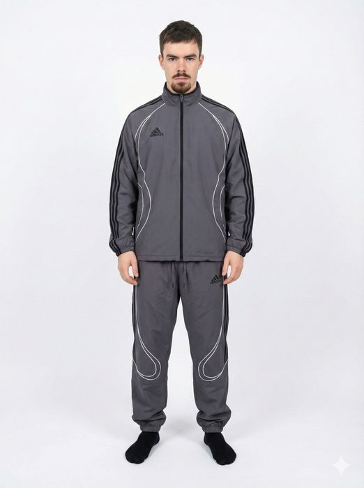 Adidas екип tracksuit чисто нов