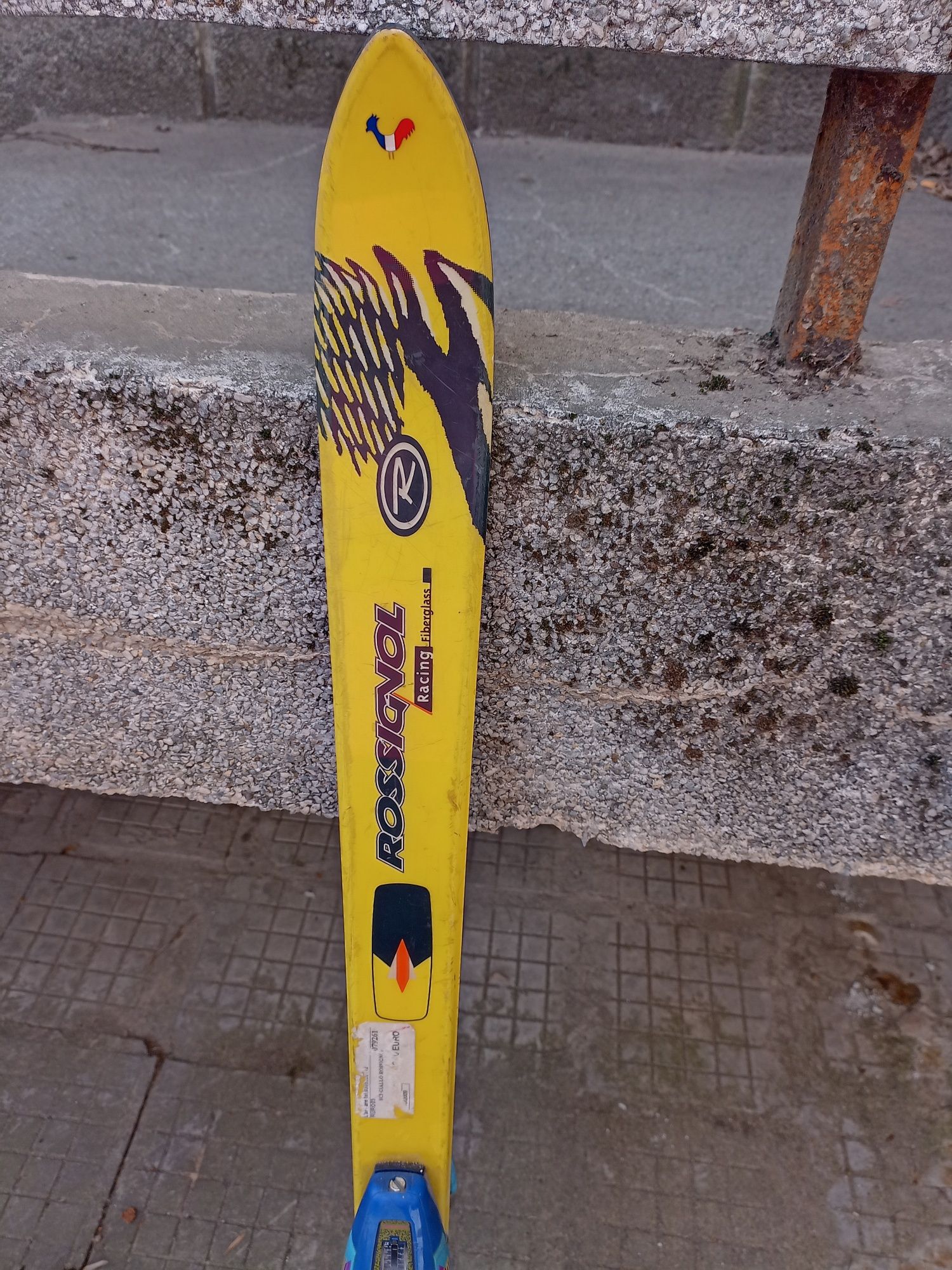 Продавам ски Rossignol 140см.
