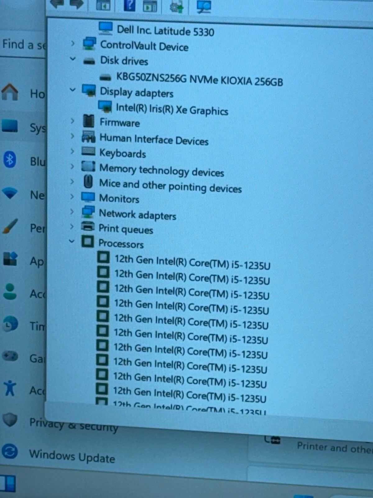 Dell Latitude 5330 2 in 1 i5 12 gen/8RAM/256GB SSD/Full HD тъчскрийн