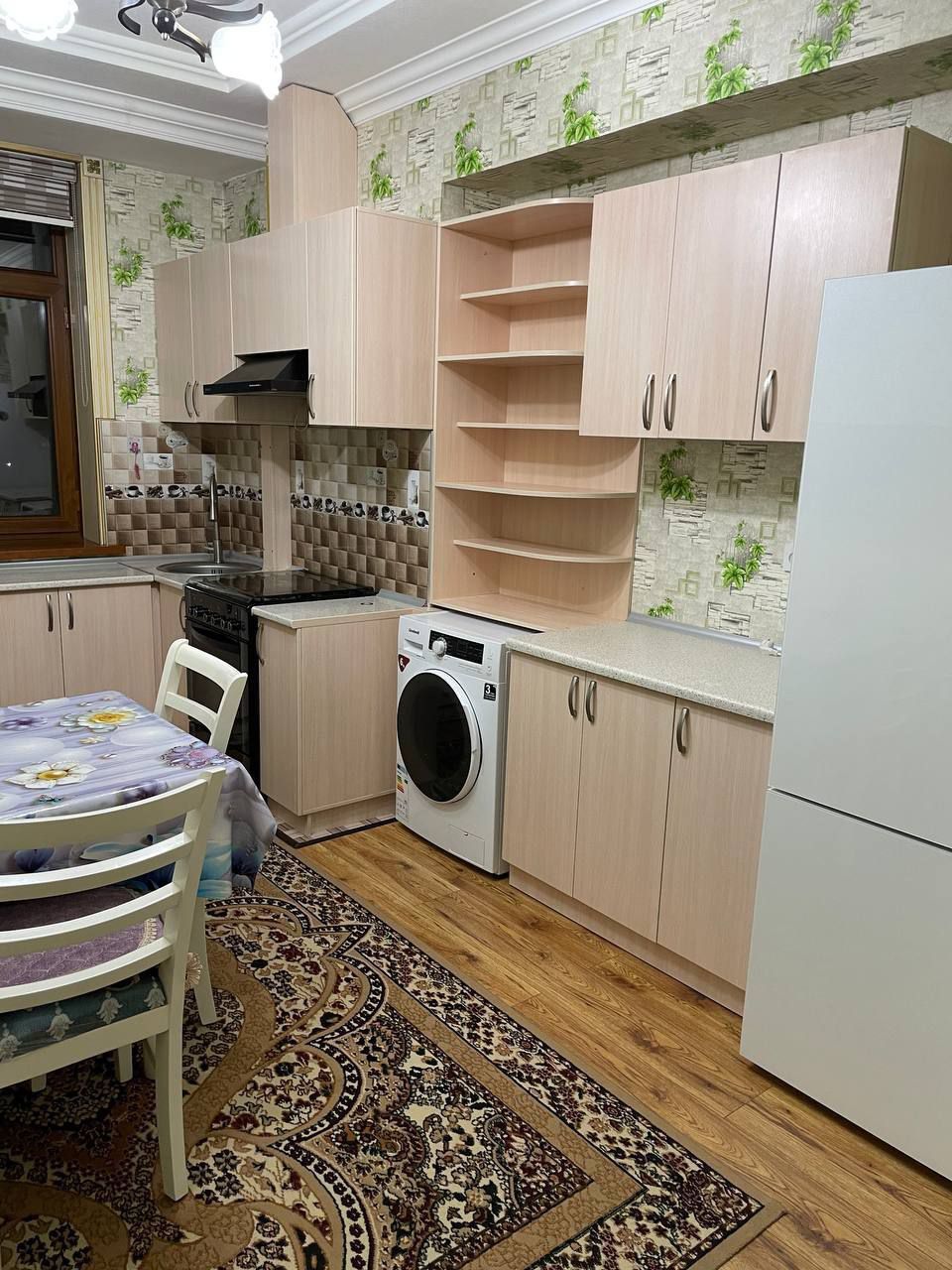 Продаю квартиру 4/5/7 в Центре 136м2, на Себзаре Голден Хаус.