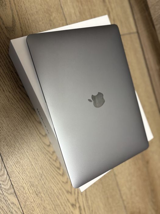 MacBook Air - Отлично състояние
