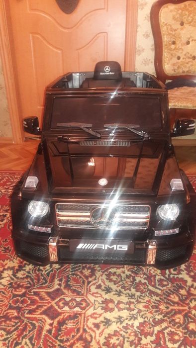 Детский электромобиль