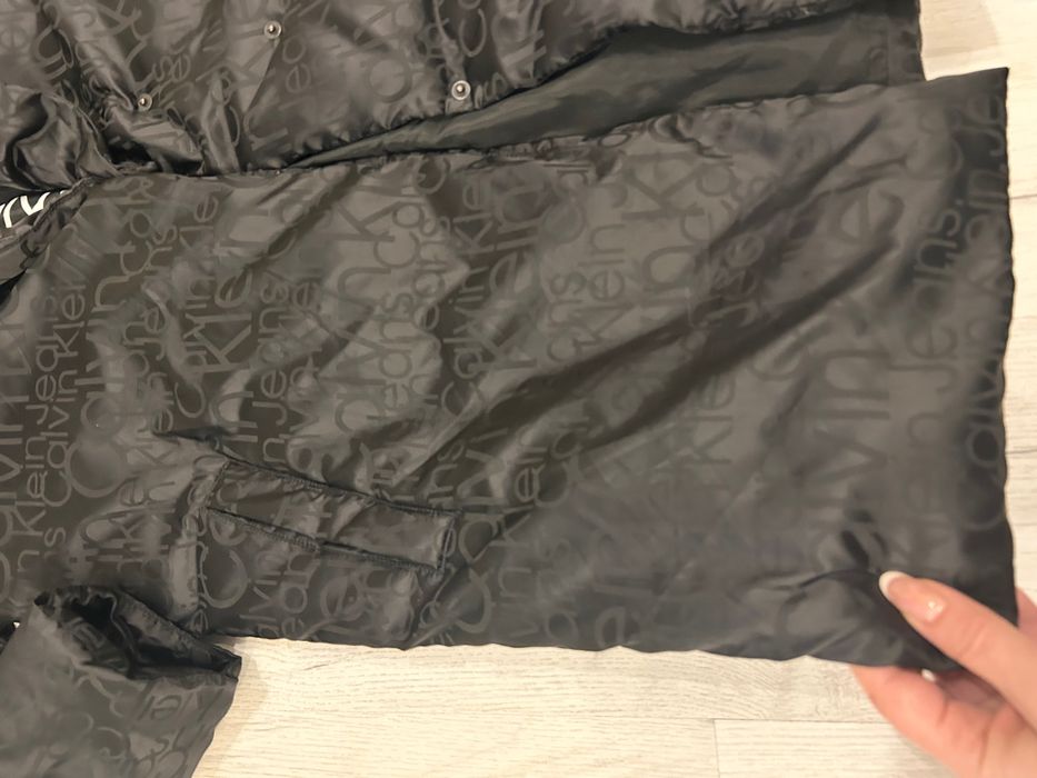 Зимно дамско яке Calvin Klein