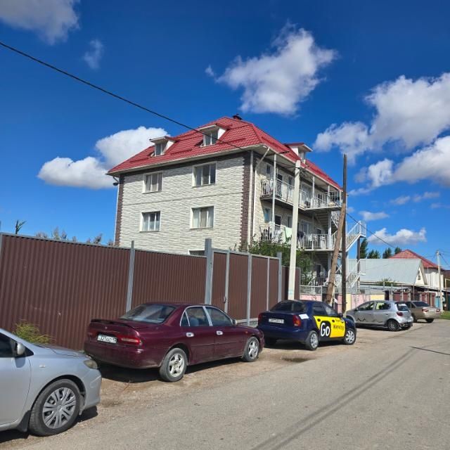 Сдаётся  1 комнаты, 2 комнаты.