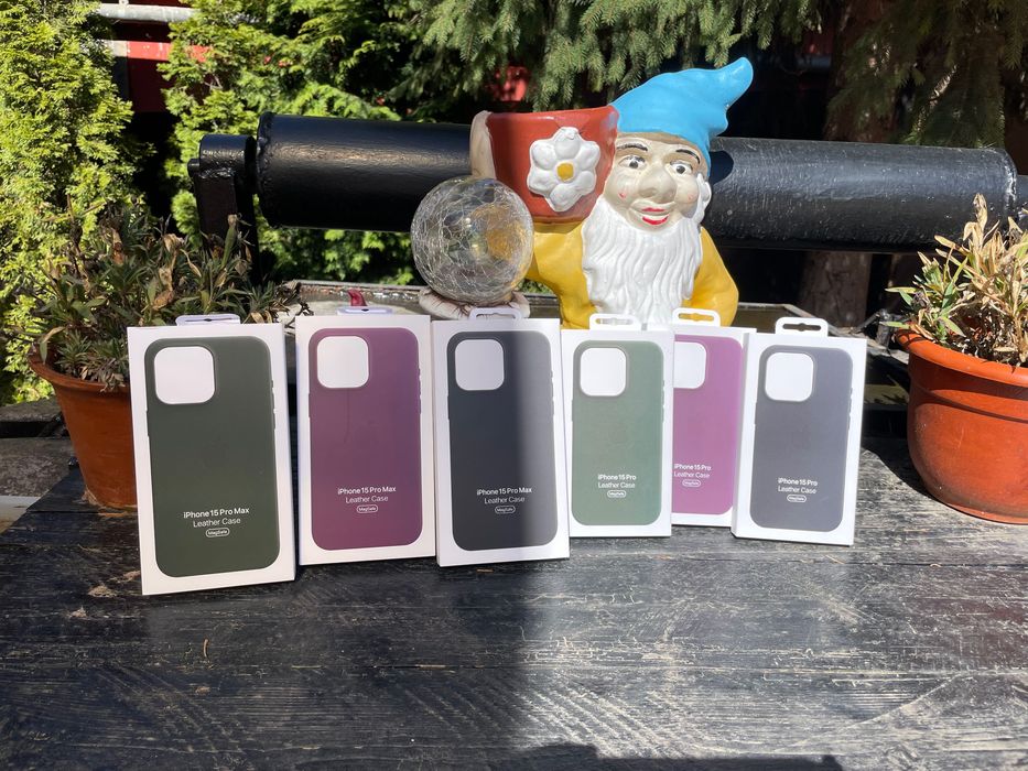 Husa iPhone 15 Pro, 15 Pro Max de piele Magsafe