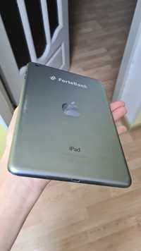 iPad mini 2  планшет