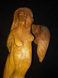 дърворезба УНИКАТ Торс на жена