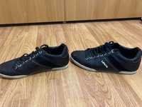Спортни обувки Levis 44