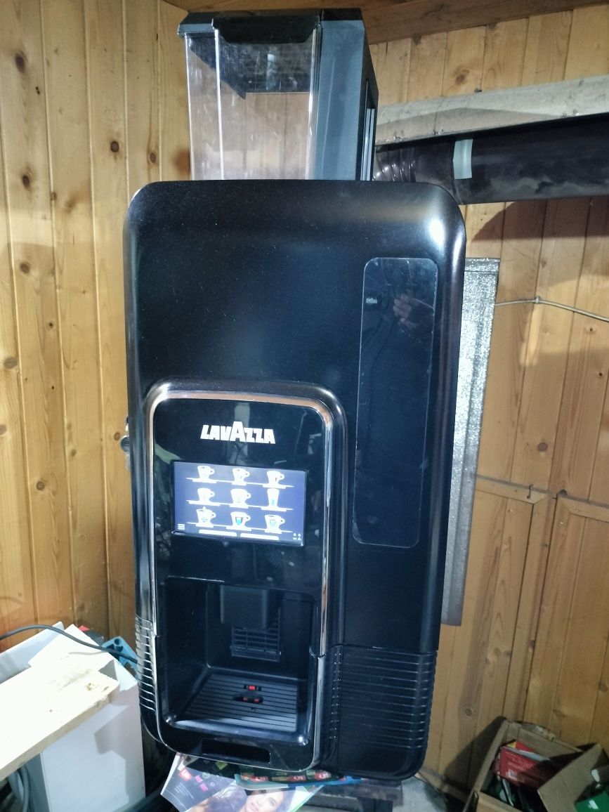 Lavazza blue LB 2500+ мляко на прах