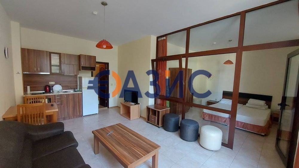 Продава се Двустаен апартамент в к.к. Слънчев бряг - 51 кв.м за 1236 €/кв.м - Снимка #1