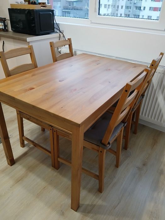 Masa bucătărie + 4 scaune