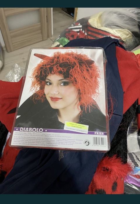 Costume CARNAVAL mix copii și Adulți en-gros la kg