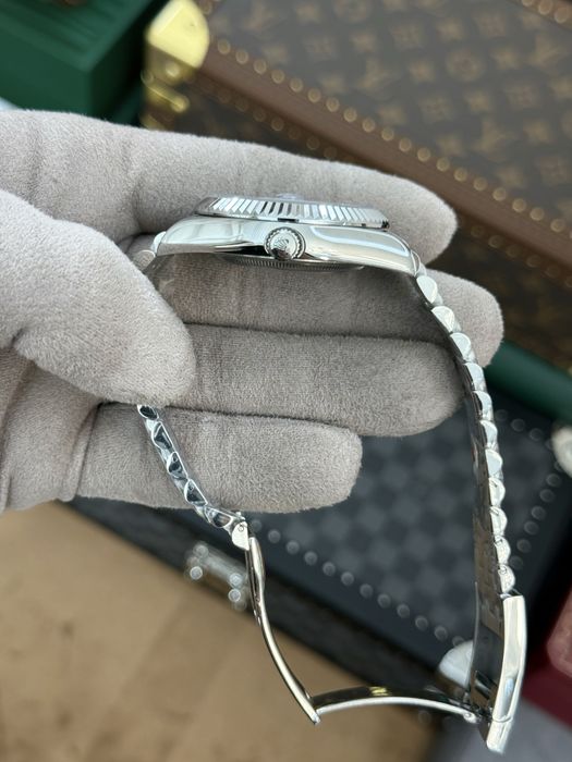 Rolex Sky-Dweller 42mm Jubile Blue Dial