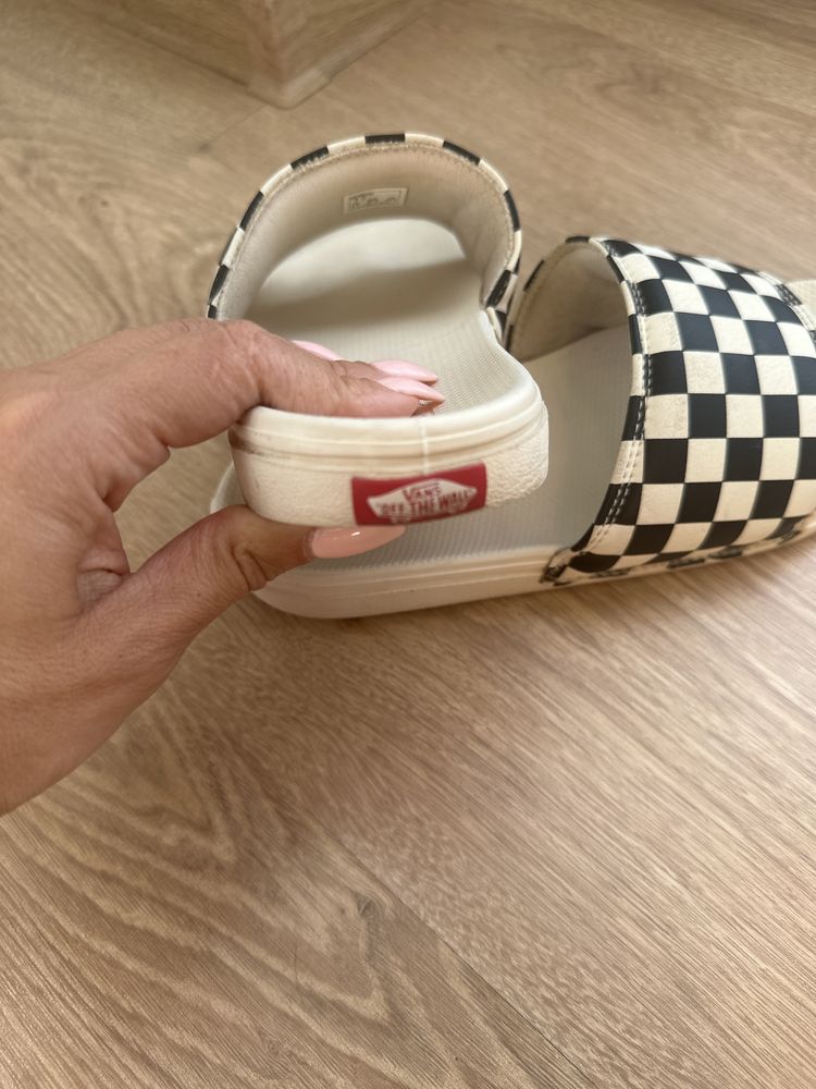 Vans чехли бяло